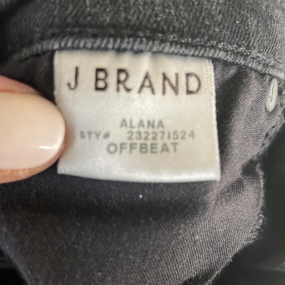 JBrand Alana High Rise Crop Jeans in Offbeat - Picture 4 of 5